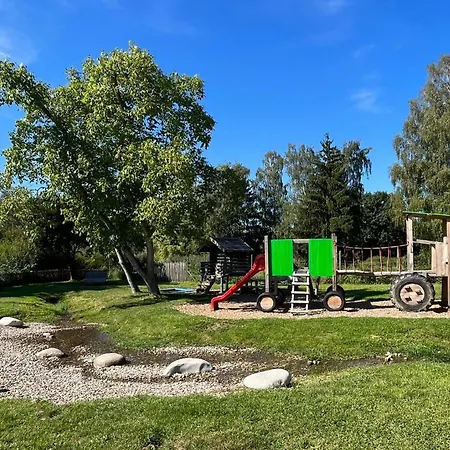 Tier- & Kinderfreundliches - Keine Monteure Holiday home Priesendorf